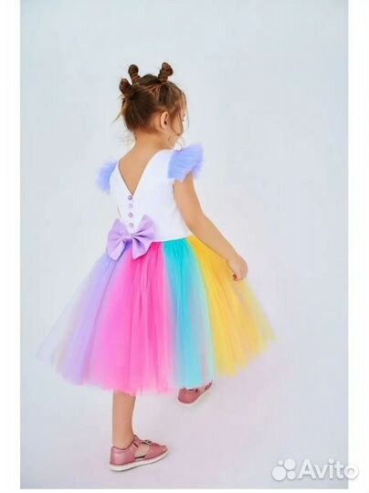 Платье нарядное для девочки 110