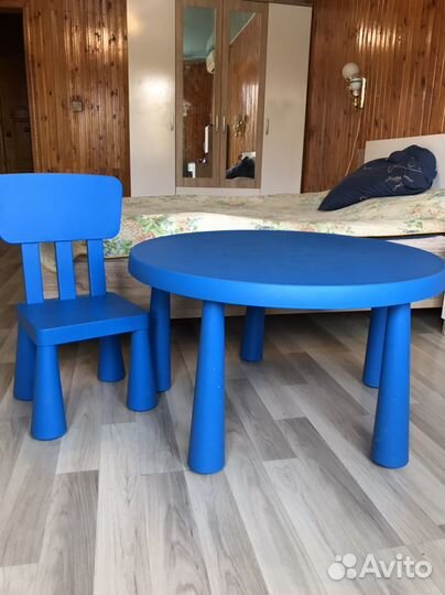 Стол и стул IKEA