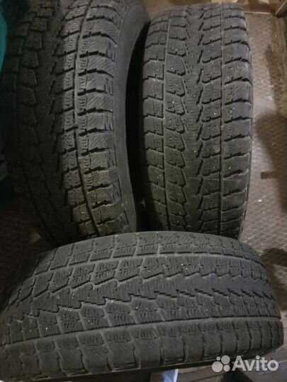 Toyo Winter Tranpath S1 265/65 R17