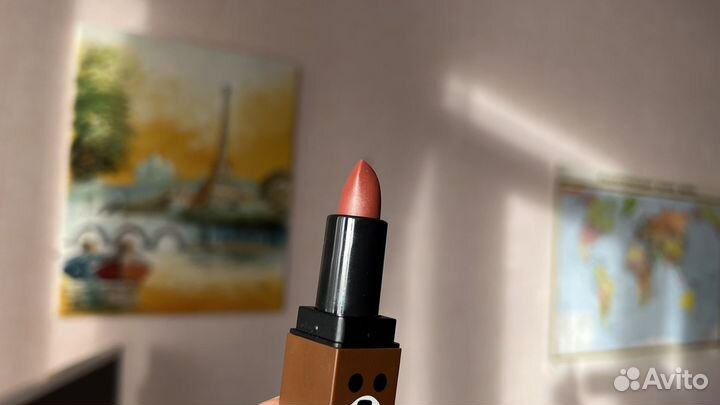 Губная помада новая