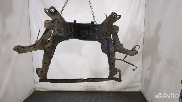 Балка подвески передняя Volvo S60