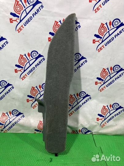 Обшивка подлокотника нижний передняя левая Acura