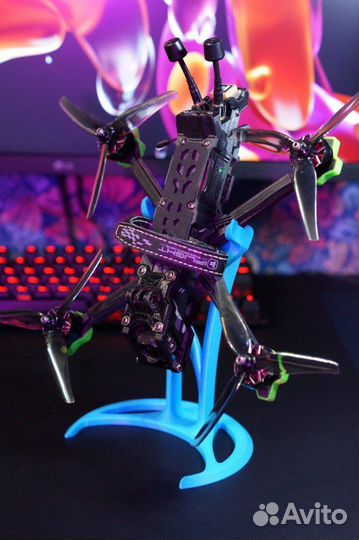 Подставка для FPV-дрона