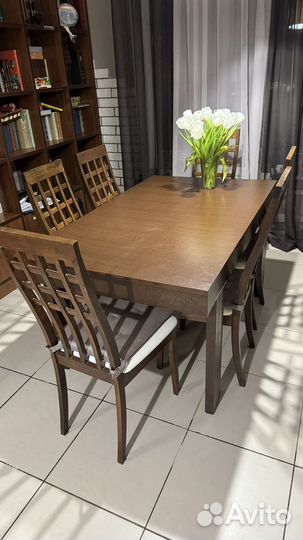 Стол и 6 стульев из натурального дерева