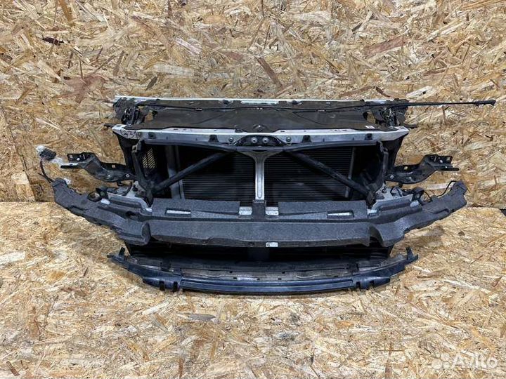 Передняя панель с радиаторами Bmw 5 Серия G30