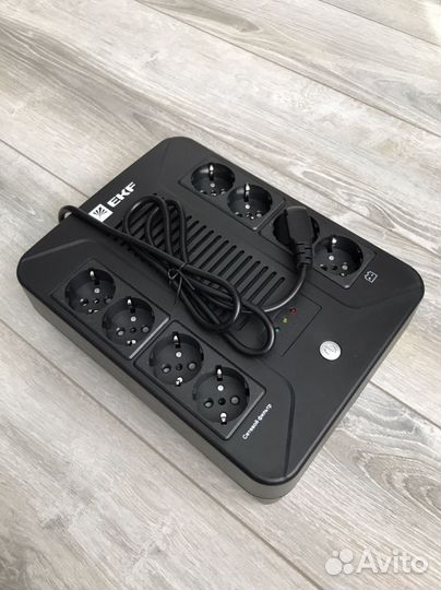 Источник бесперебойного питания EKF