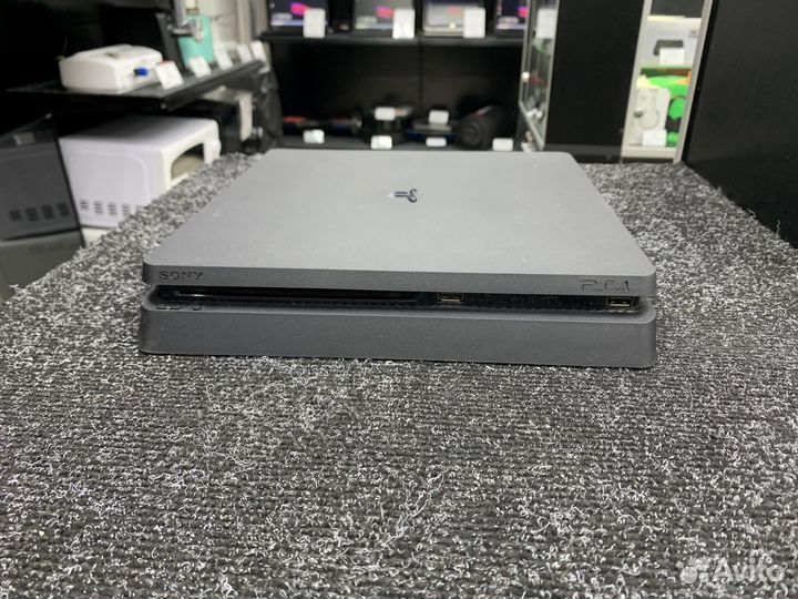 Игровая приставка Sony PlayStation 4 Slim 1000 гб