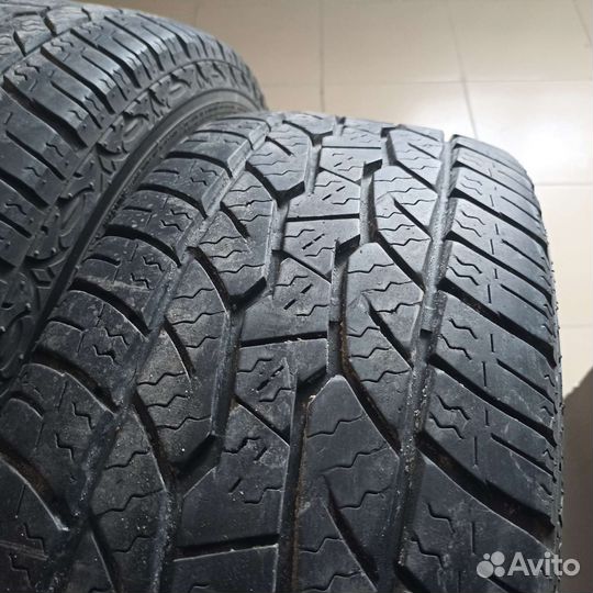 Maxxis Bravo AT-771 215/65 R16