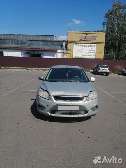 Ford Focus 1.6 МТ, 2008, битый, 270 000 км