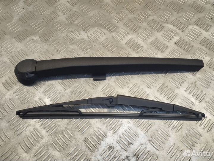 Задний дворник Jeep Grand Cherokee WK WH 05-10