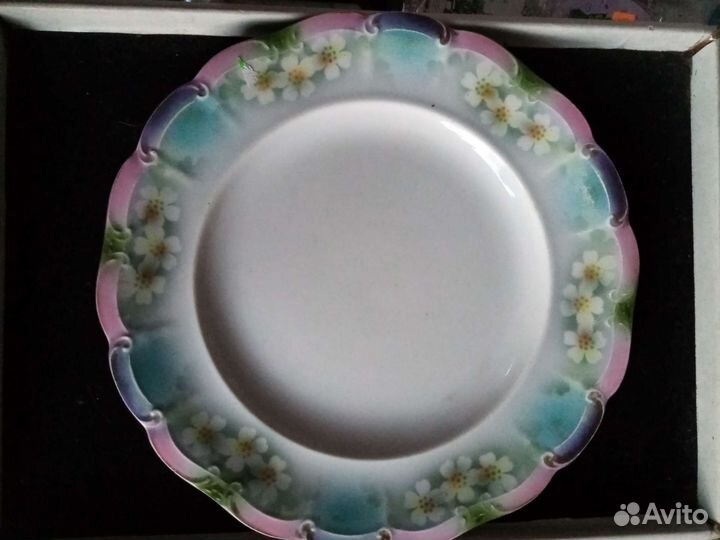 Тарелка старинная. Кузнецов