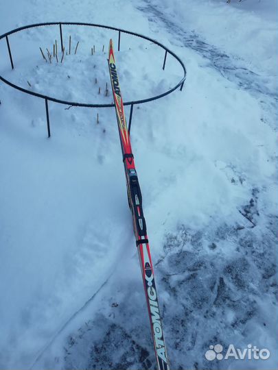 Беговые лыжи классические atomic