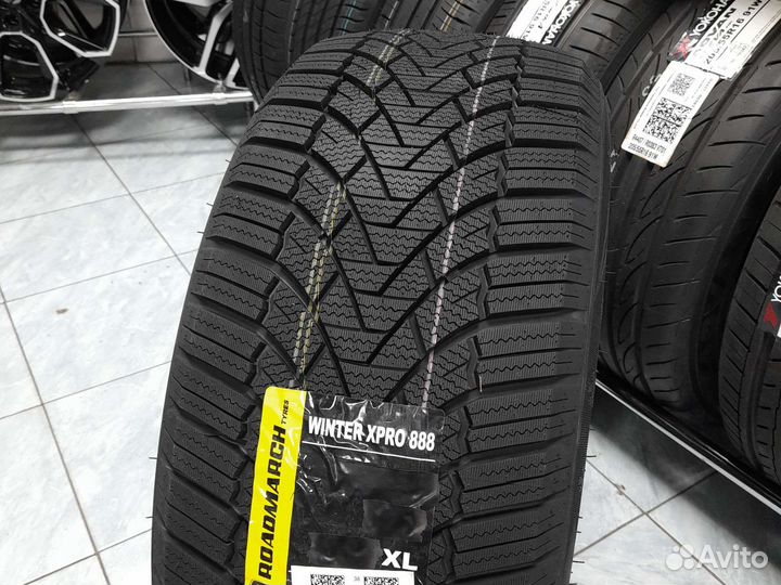 Roadmarch Winter XPro 888 225/50 R18 99H