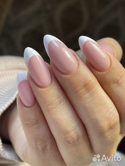 Мастер маникюра и педикюра