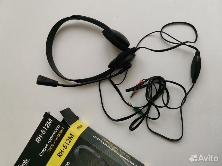 Новые наушники с микрофоном RH-512M