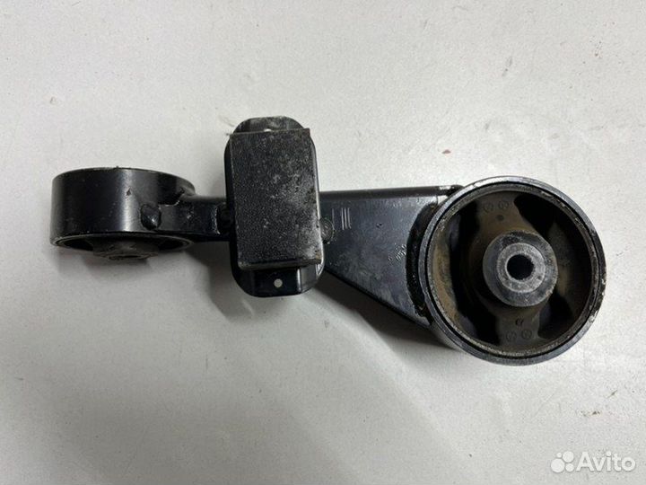 Опора двигателя передняя Toyota Camry V50/V55