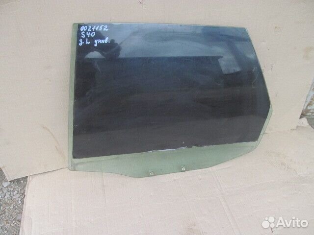 Стекло задней левой двери Volvo V40 1 1995-2004