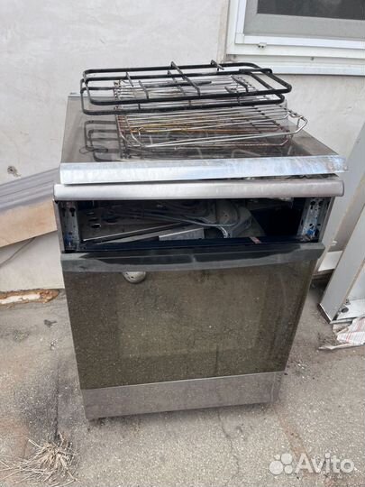 Газовая печь с электрической духовкой