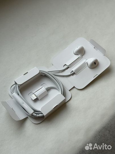 Наушники apple earpods lightning