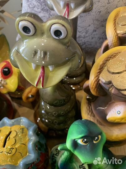 Копилки для денег, символ 2025 года