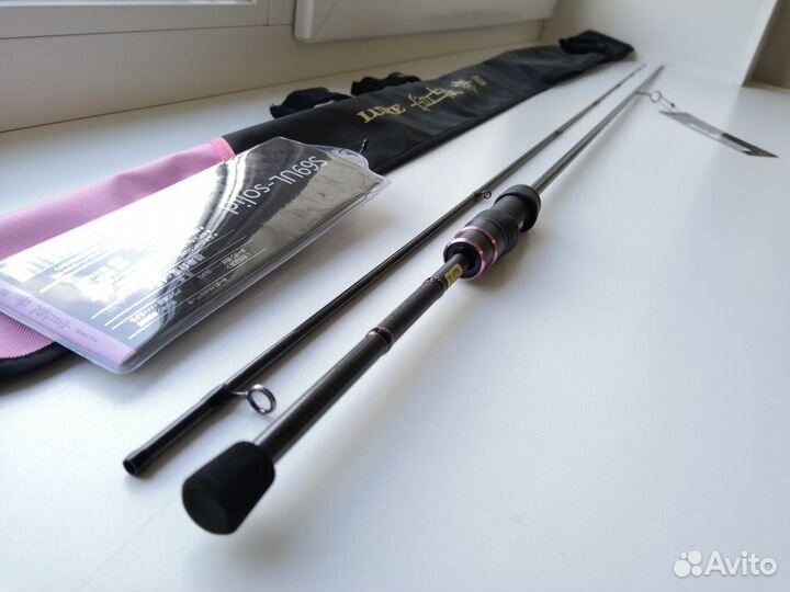 Gamakatsu luxxe Yoihime Hana 2 S69UL-solid