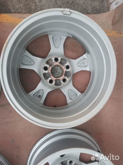 Диски на Toyota Corolla