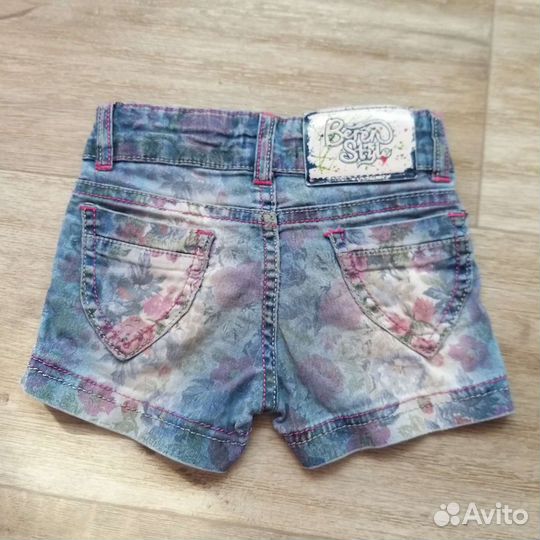 Джинсовые шорты для девочки