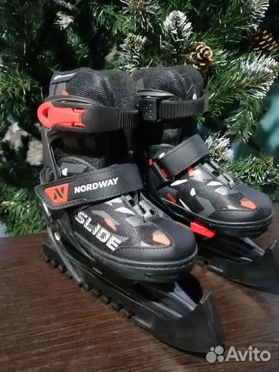 Коньки хоккейные детские