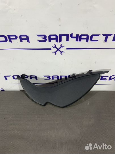 Накладка торпедо Mitsubishi Lancer X правая