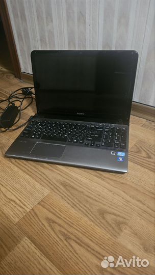 Ноутбук sony vaio i3