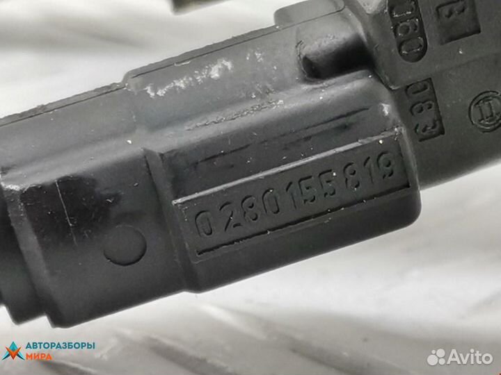 Форсунка Ford Focus 2000 1111848