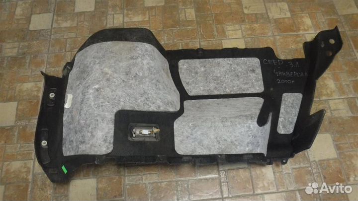 Обшивка багажника KIA Ceed (ED) 2006- 2012