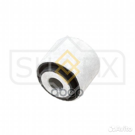 Сайлентблок рычага подвески зад прав/лев SL