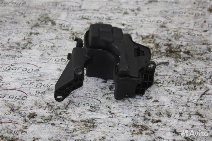 Резонатор воздушного фильтра Peugeot-Citroen DS5