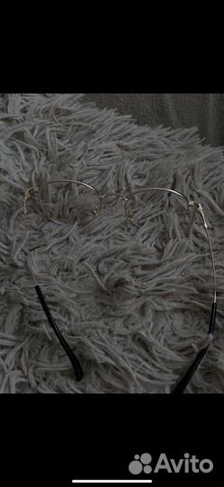 Очки для зрения. Титановая оправа Switness