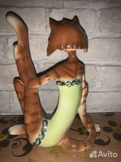 Статуэтка 18 см