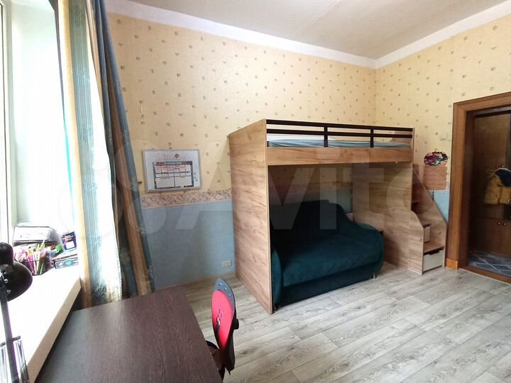 2-к. квартира, 53,7 м², 2/4 эт.