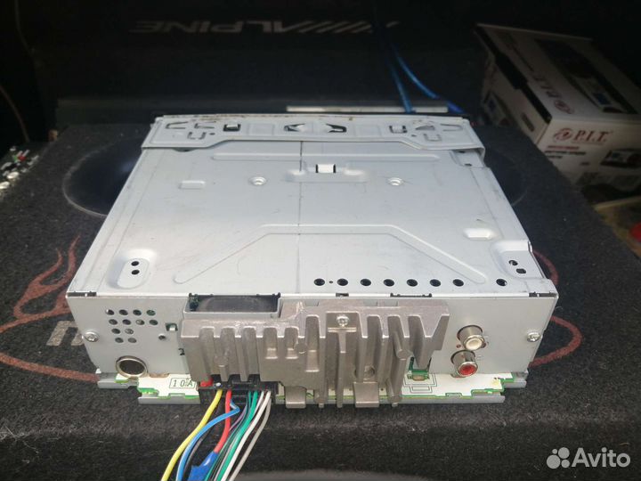 Сабвуфер усилитель магнитола