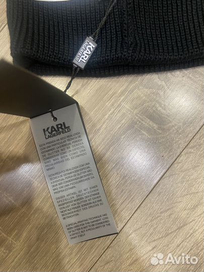 Karl lagerfeld шапка