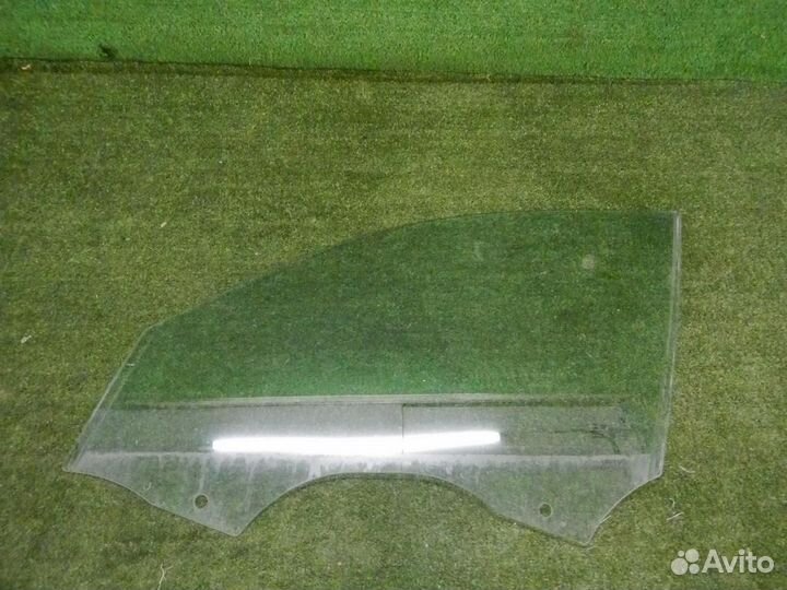 Стекло двери переднее левое BMW 3er F30 (2011-2020