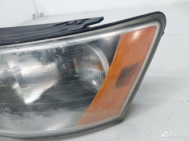 Фара (передняя) левая Hyundai Sonata NF
