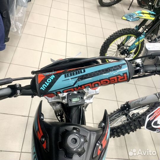 Питбайк Regulmoto Seven Medalist 17/14