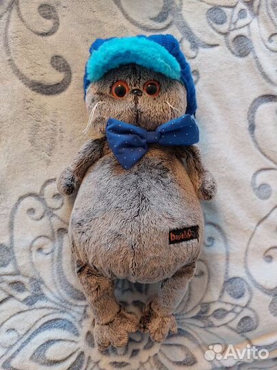 Басик в кепке