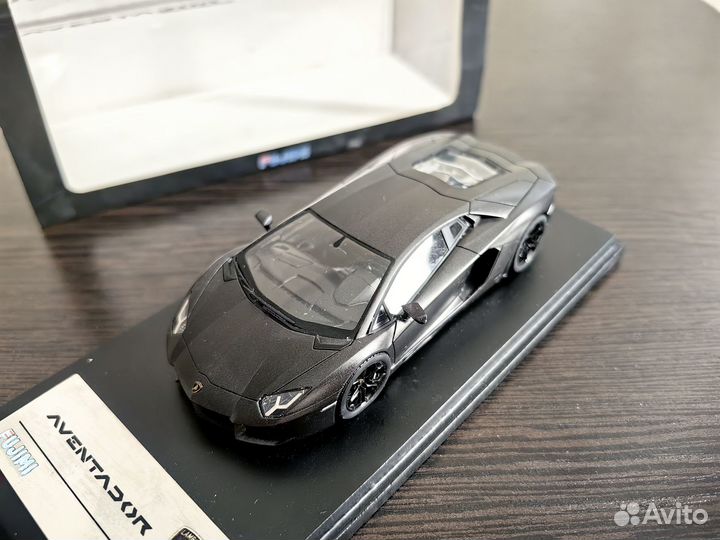 Lamborghini Aventador LP 700-4 (2011) fujimi 1/43