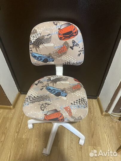 Компьютерное/ школьное кресло/стул