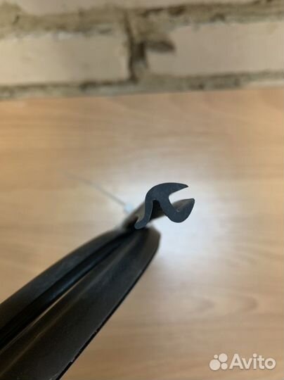 Профиль лобового стекла, универсальный