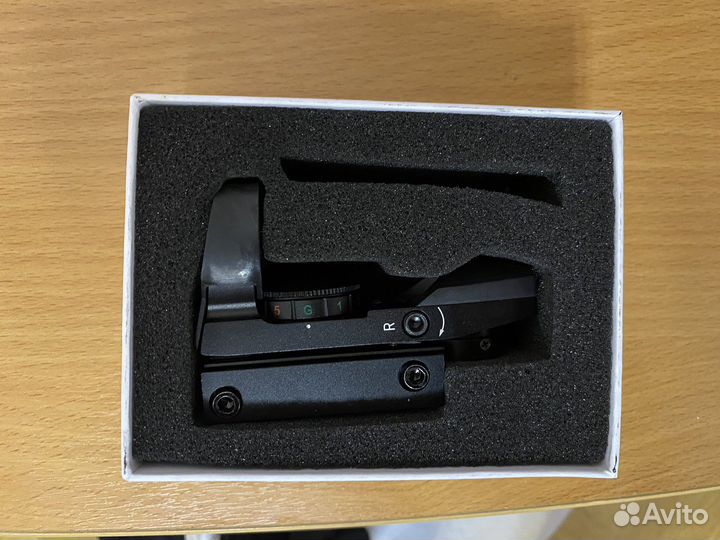 Коллиматорный прицел новый