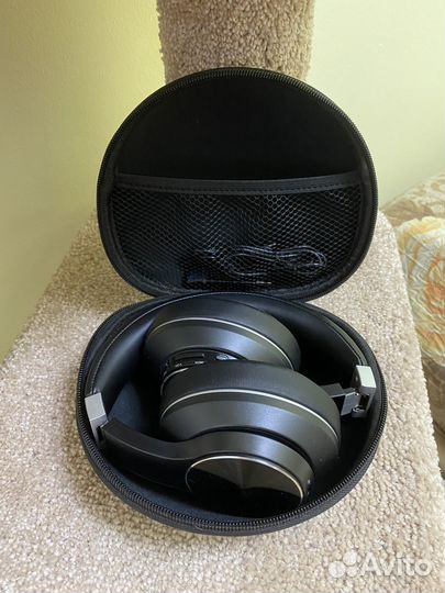 Беспроводные bluetooth наушники полноразмерные