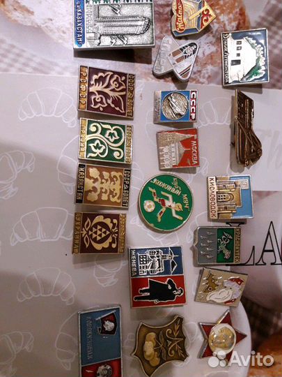 Значки времен СССР