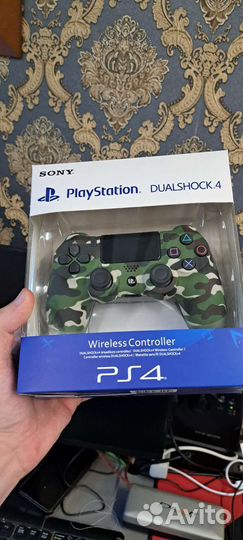 Геймпад DualShock 4